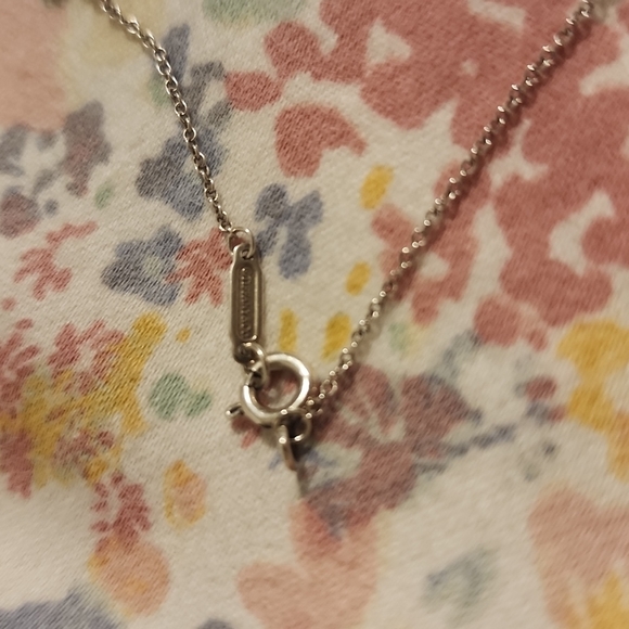 T&co mini double heart tag necklace - Picture 3 of 3